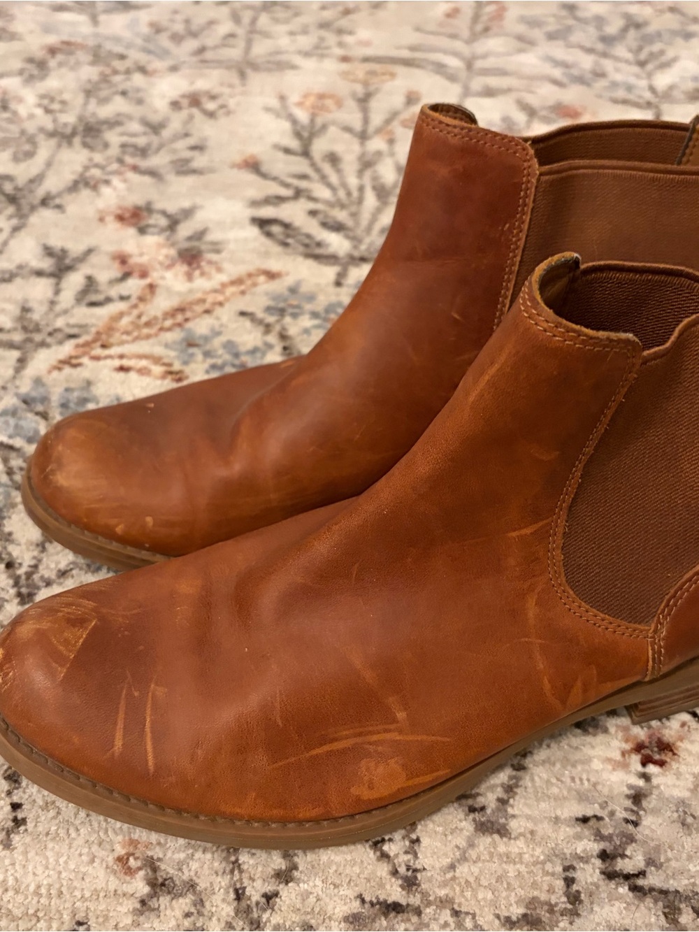 Timberland women’s Tan Leather Chelsea Boots